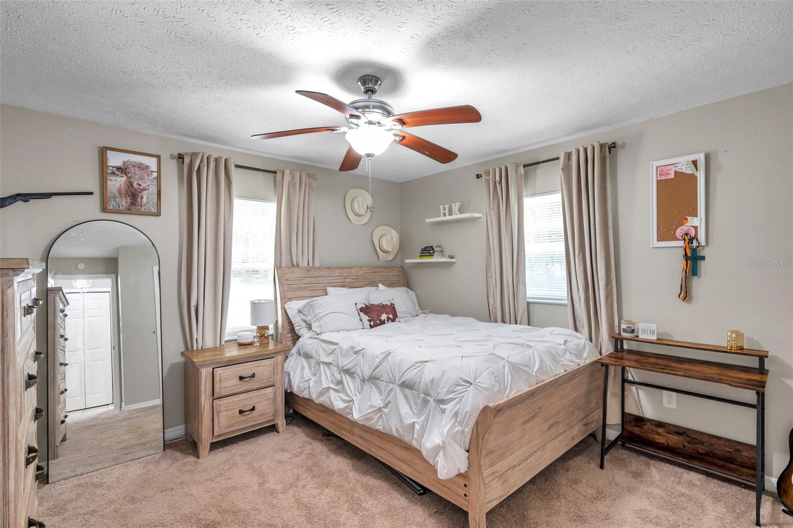 Listing photo id 31 for 316 Jenkins Avenue