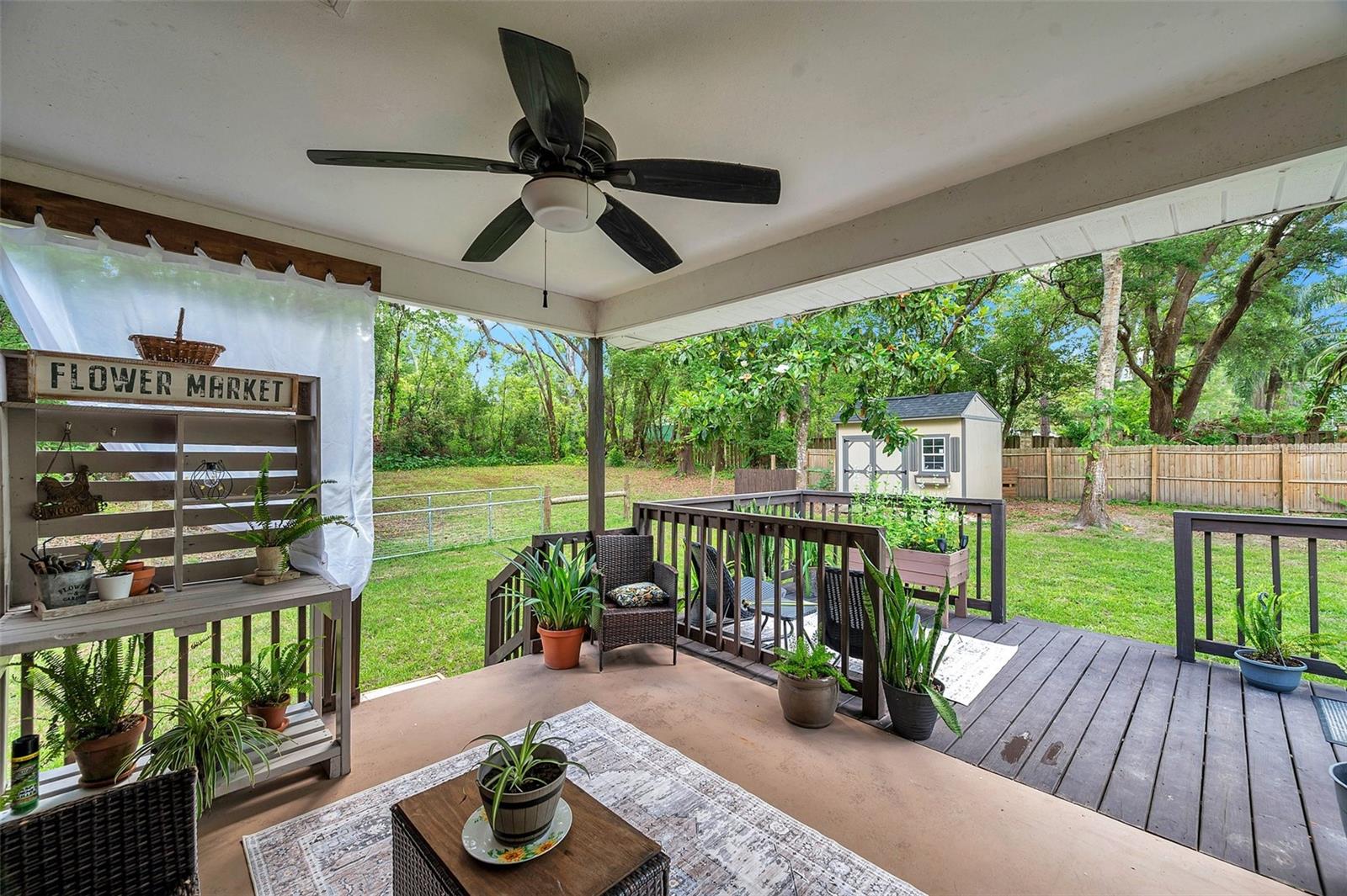 Listing photo id 43 for 316 Jenkins Avenue