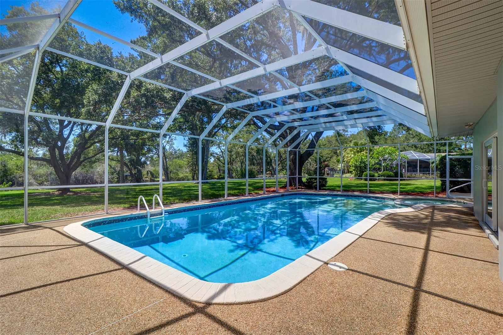 Listing photo id 30 for 1670 Fox Road