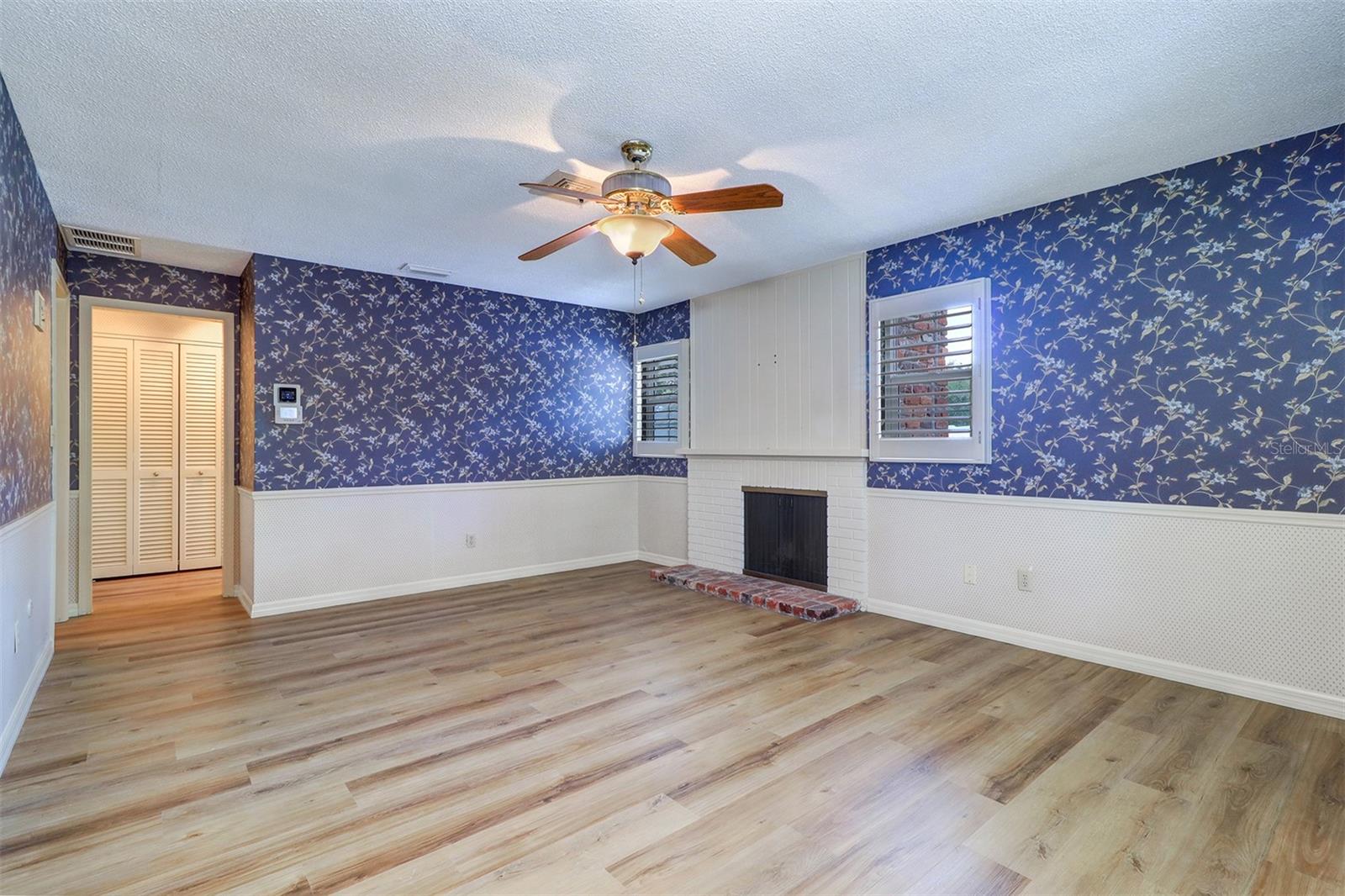 Listing photo id 36 for 1670 Fox Road