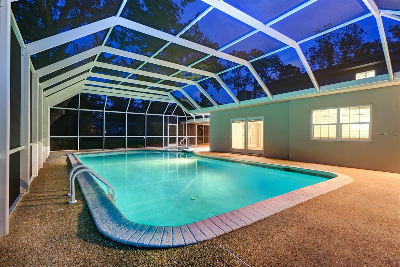 Listing photo id 52 for 1670 Fox Road