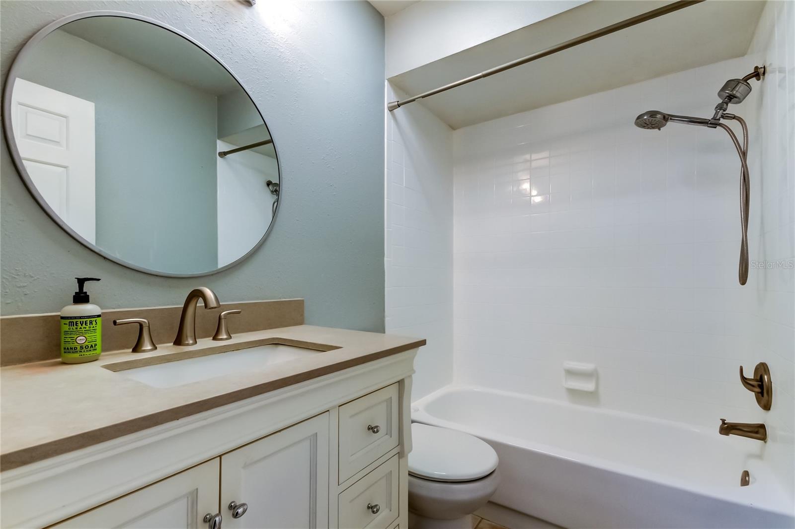 Image 34 of 43 For 4139 Brentwood Park Circle