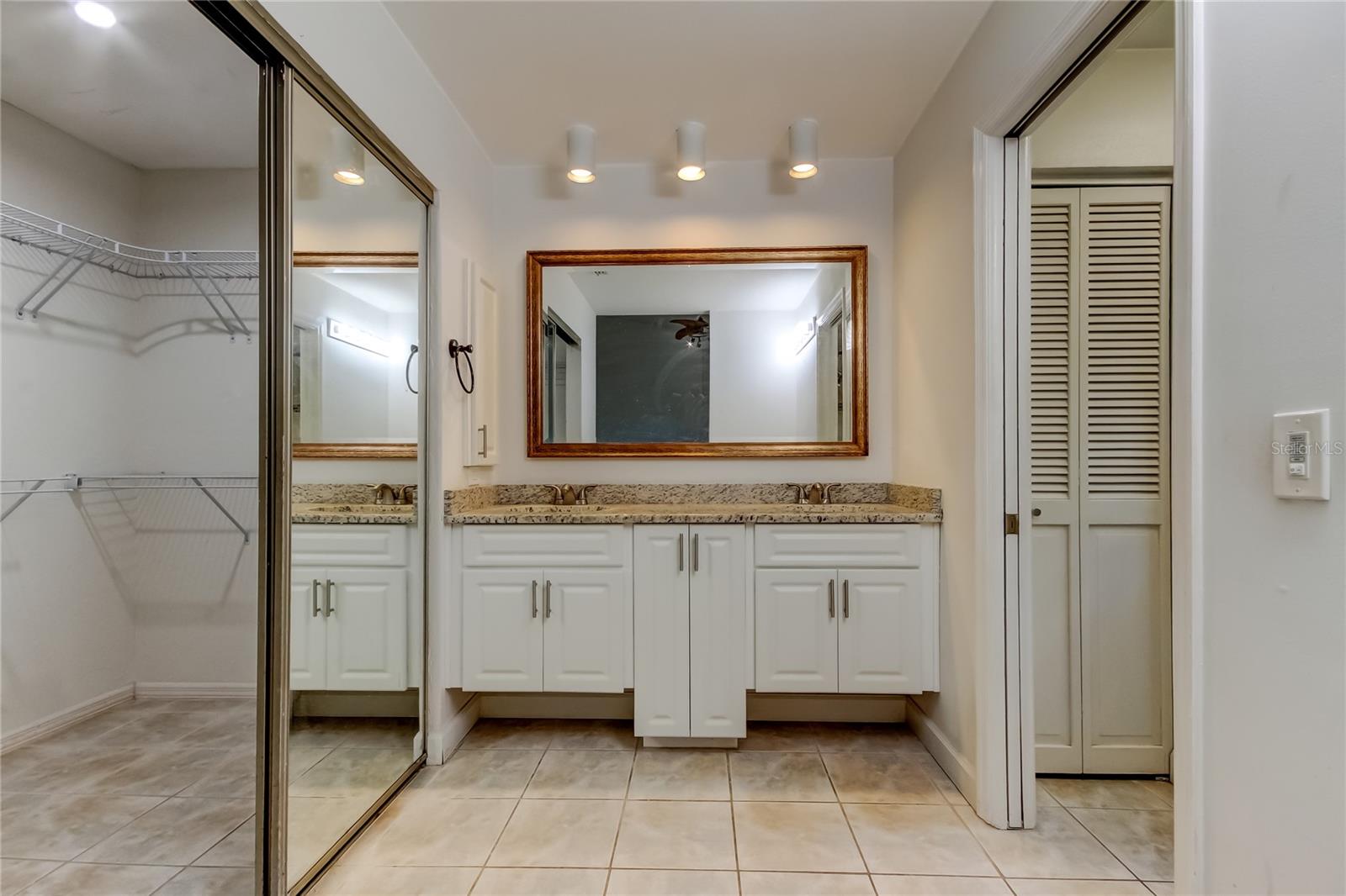 Image 38 of 43 For 4139 Brentwood Park Circle