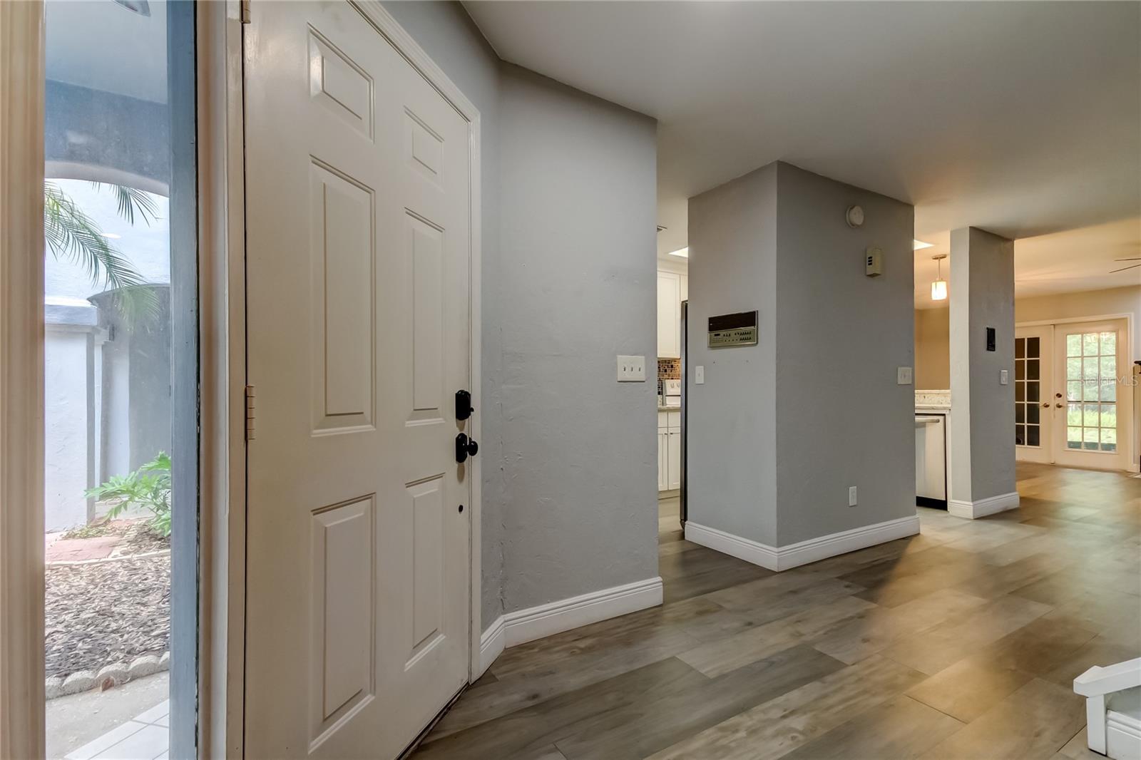 Image 5 of 43 For 4139 Brentwood Park Circle