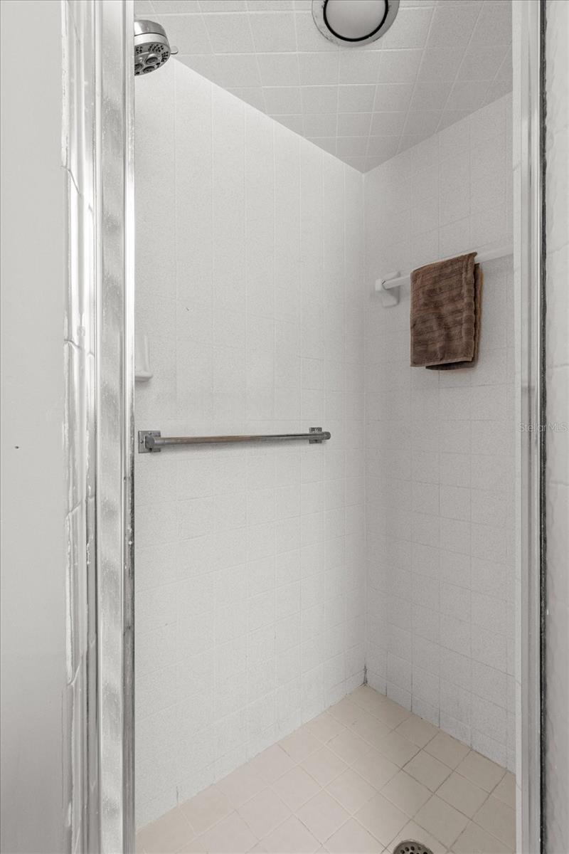 Image 20 of 52 For 5477 Burr Terrace