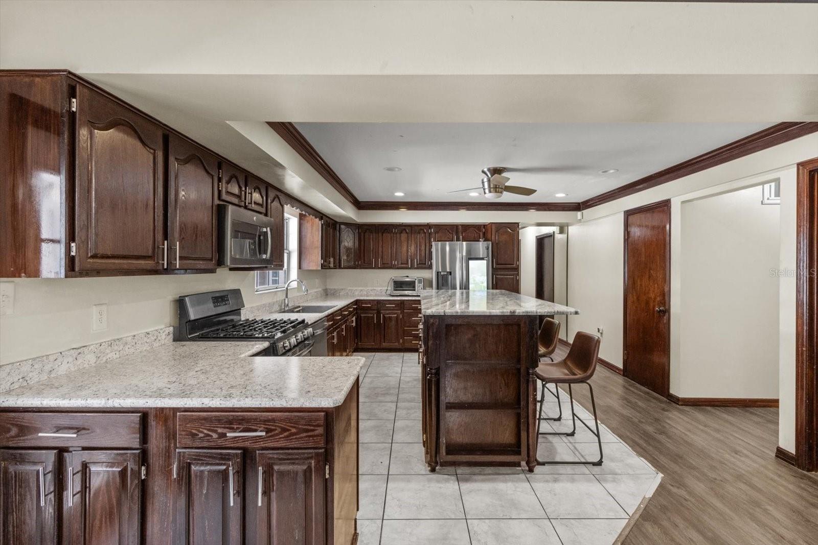 Image 3 of 52 For 5477 Burr Terrace