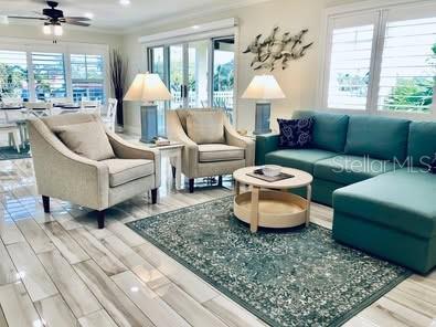Image 3 of 21 For 4103 Gulf Boulevard 210