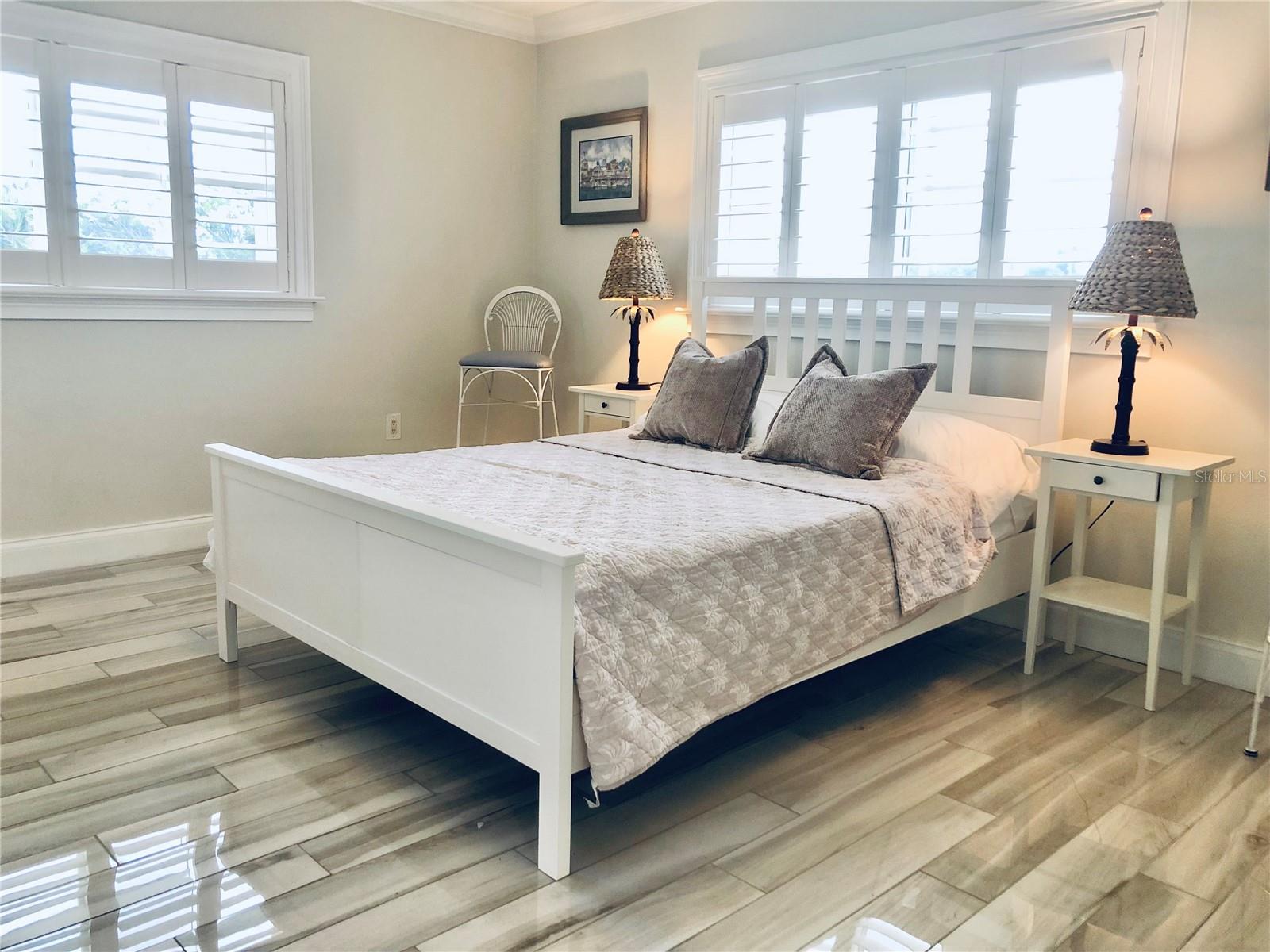 Image 8 of 21 For 4103 Gulf Boulevard 210