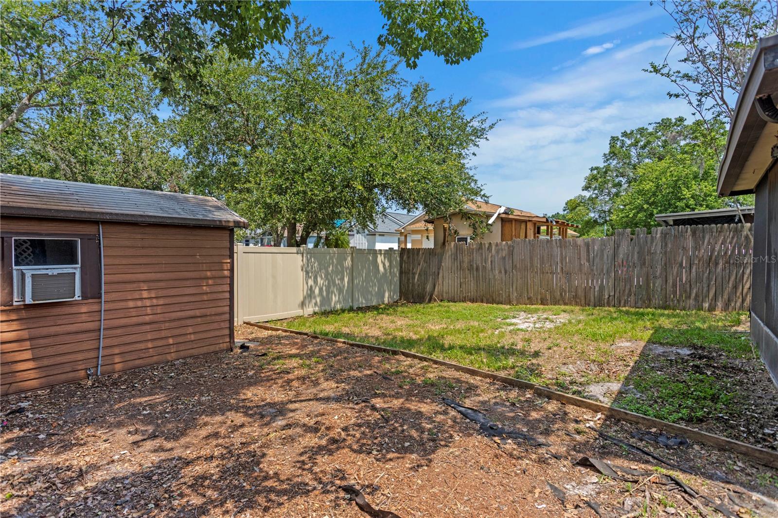 Image 20 of 24 For 13046 Leverington Street
