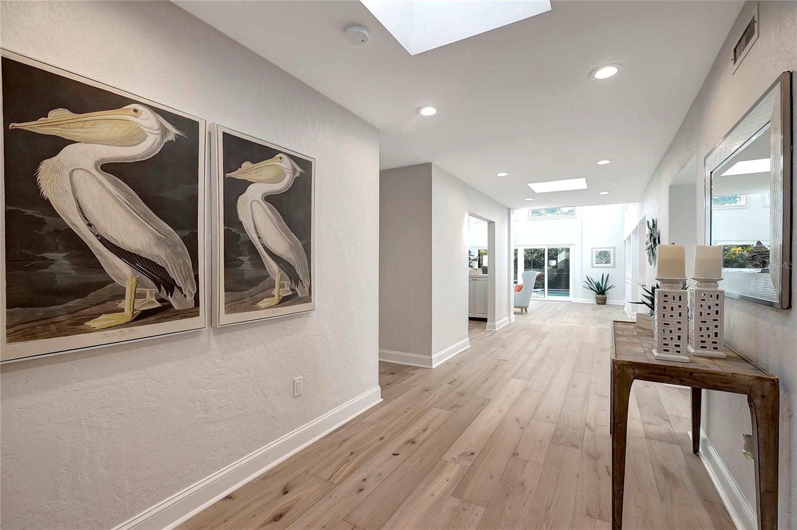 Image 4 of 22 For 571 Luzon Avenue