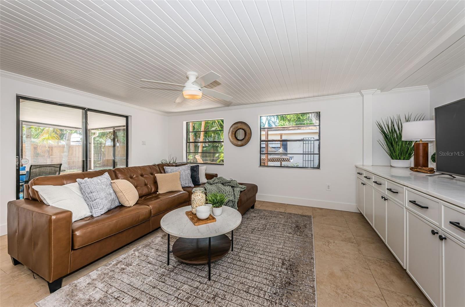 Image 14 of 44 For 4106 Fielder Street