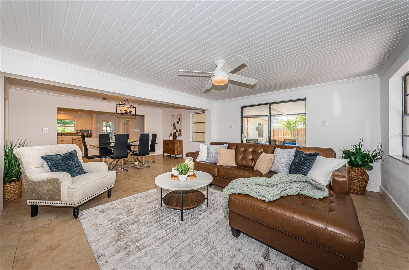 Image 16 of 44 For 4106 Fielder Street