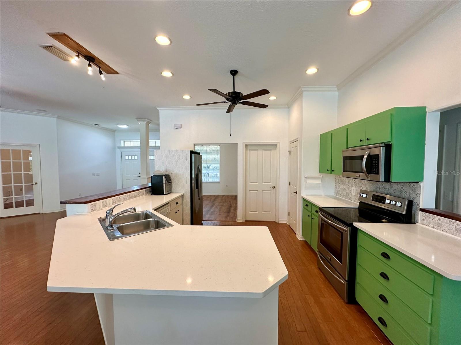 Image 25 of 72 For 5261 Waterwood Drive