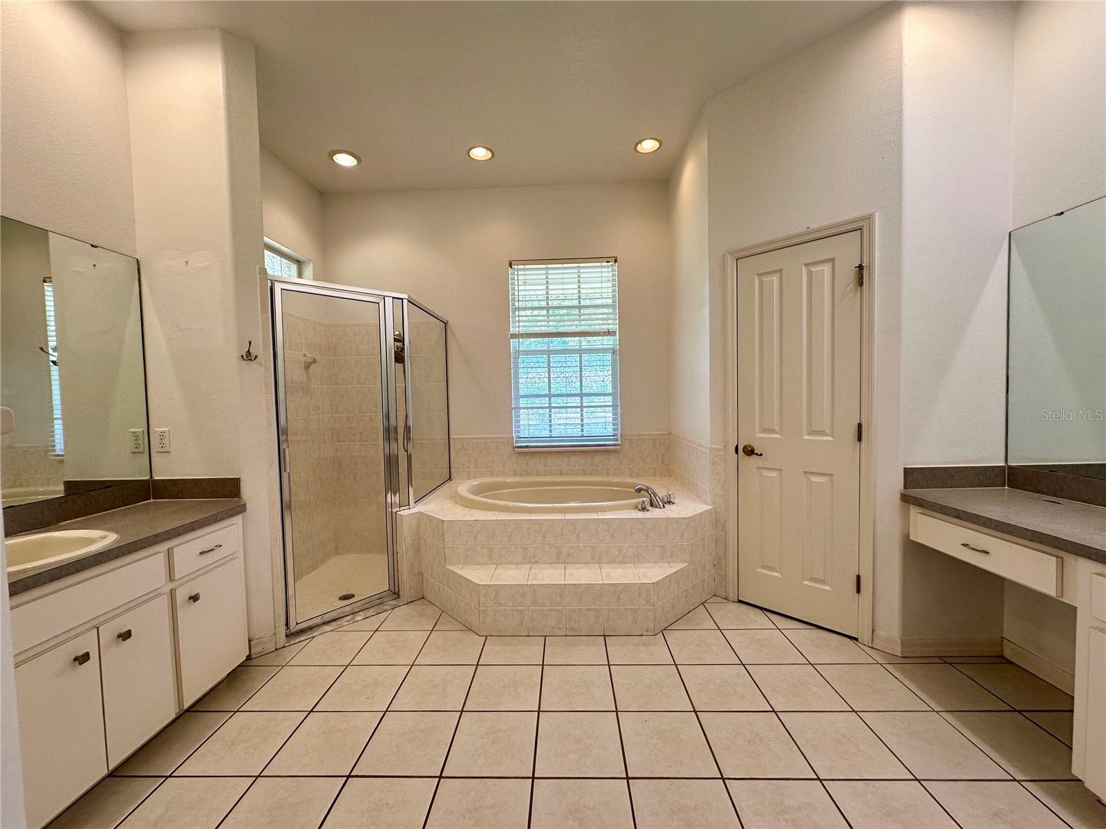 Image 29 of 72 For 5261 Waterwood Drive