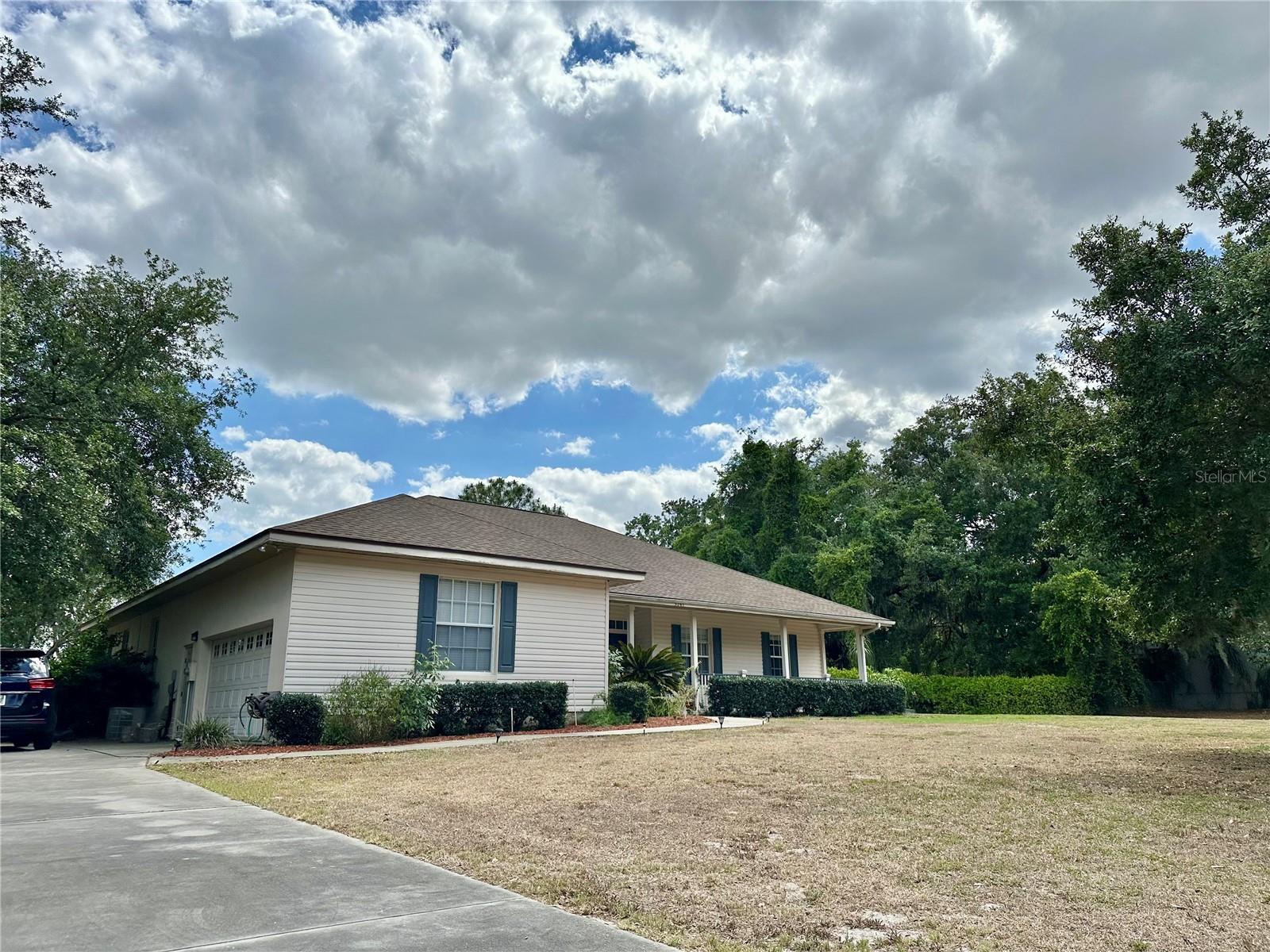 Image 6 of 72 For 5261 Waterwood Drive