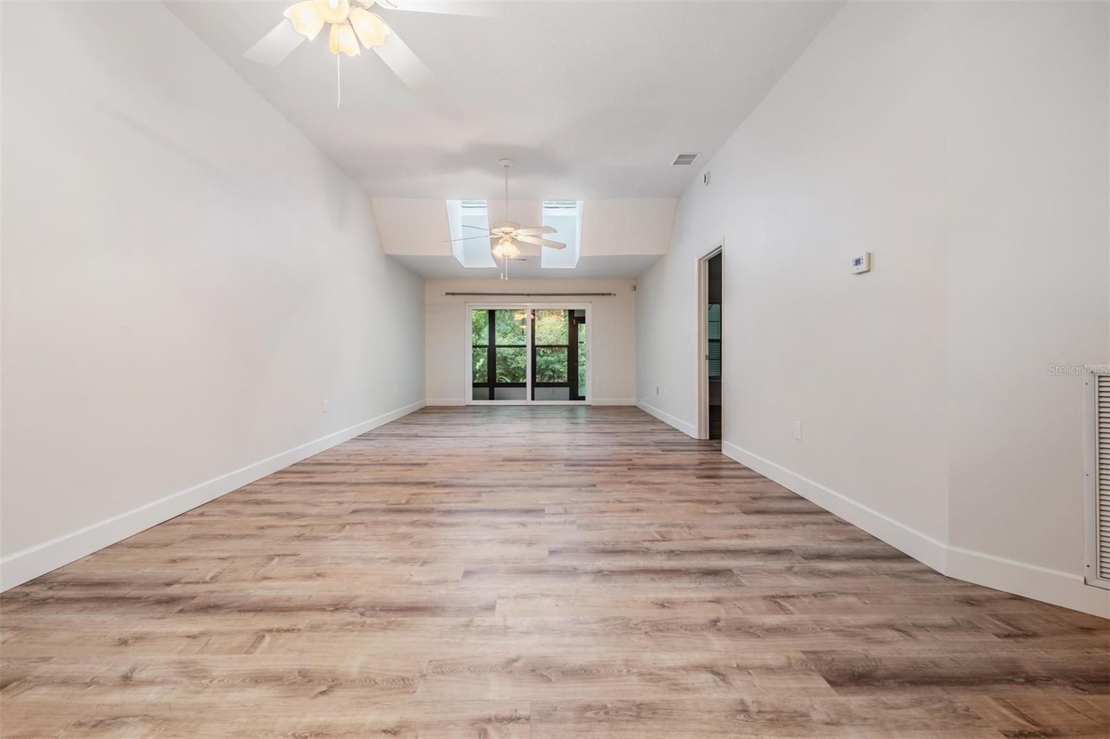 Image 15 of 44 For 3452 Killdeer Place