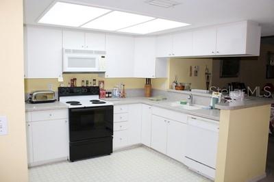 Listing photo id 4 for 9722 Indian Key Trail 116