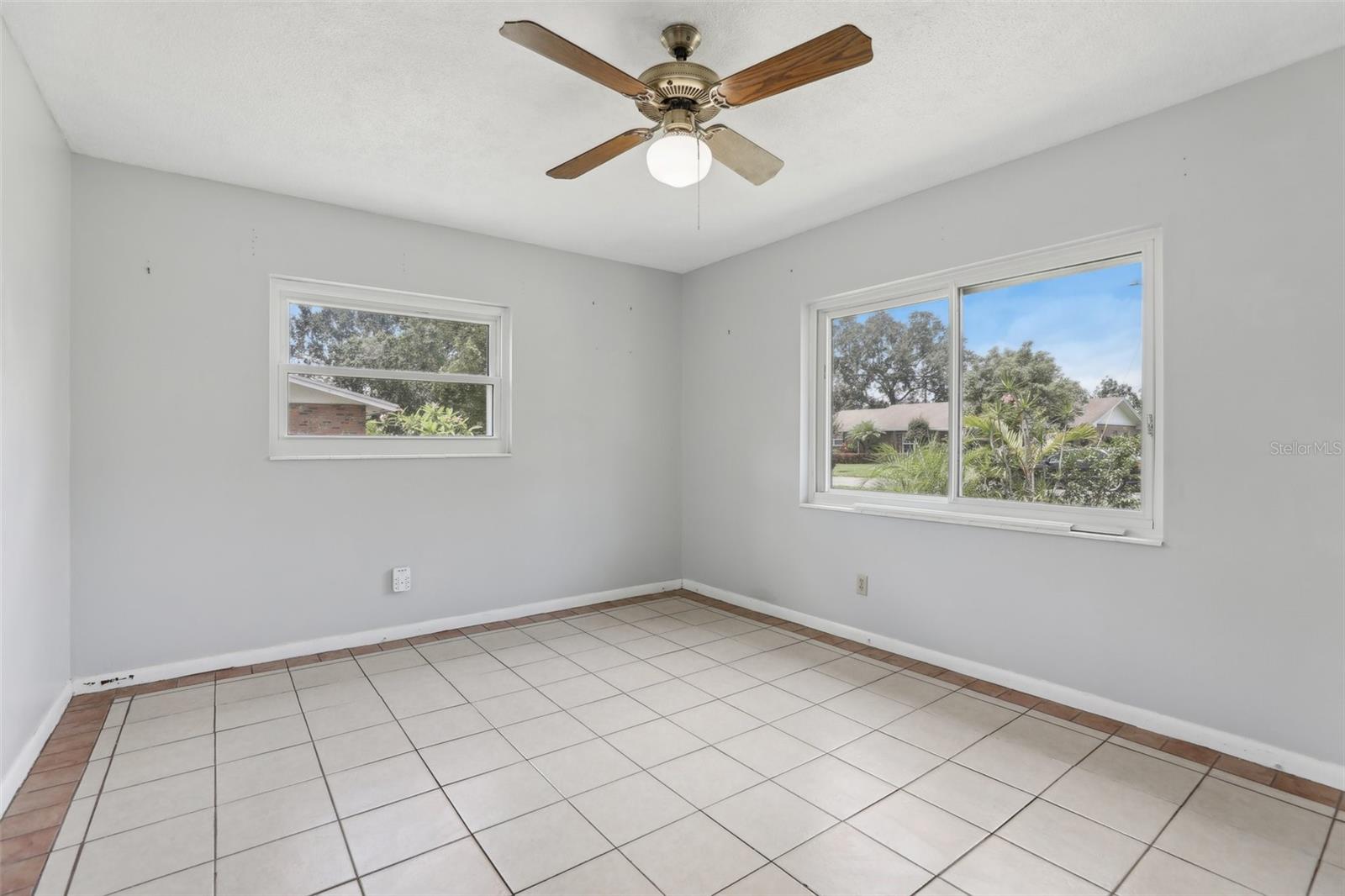Image 19 of 36 For 1212 Blake Avenue