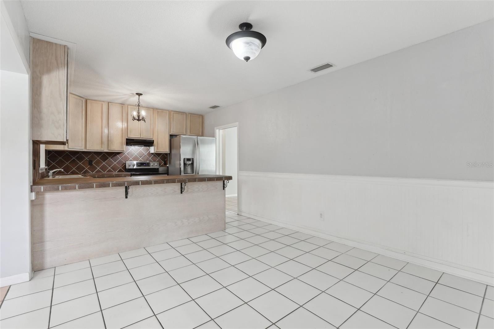 Image 9 of 36 For 1212 Blake Avenue