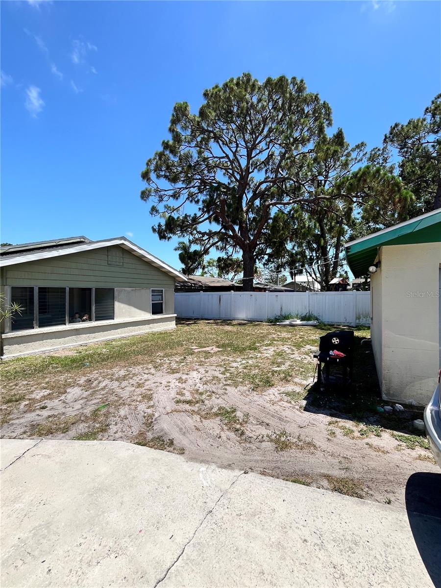 Image 10 of 22 For 1708 28th Street W