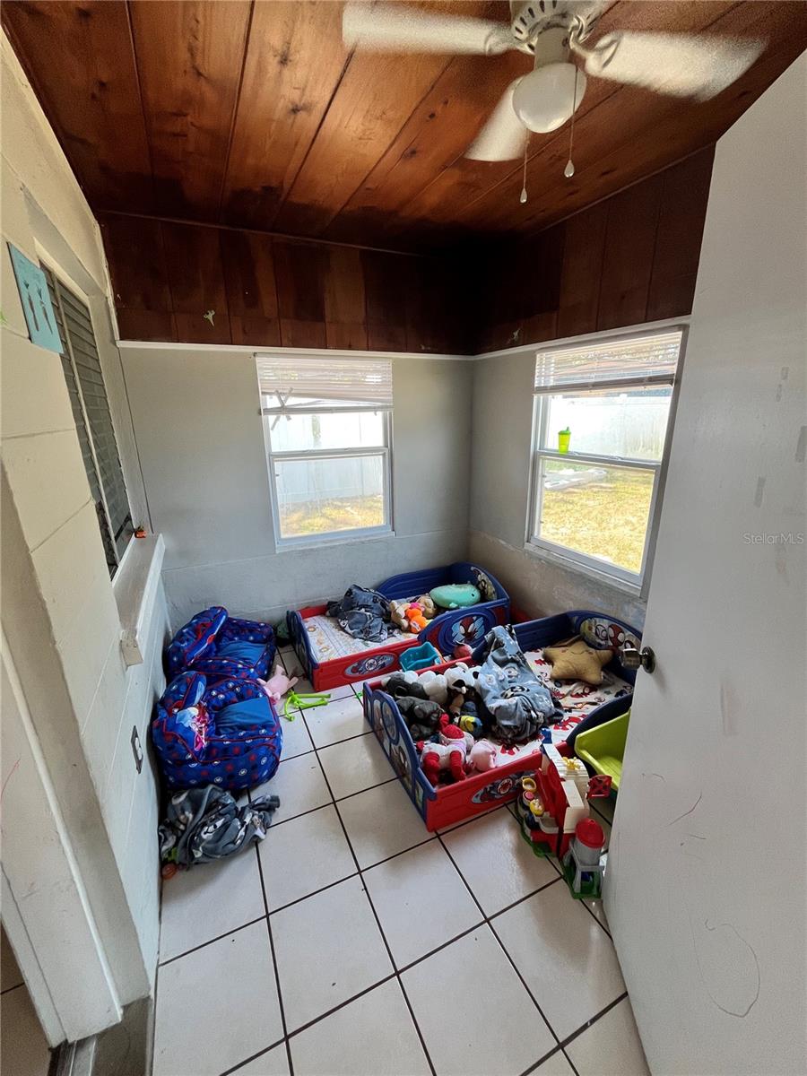 Image 17 of 22 For 1708 28th Street W