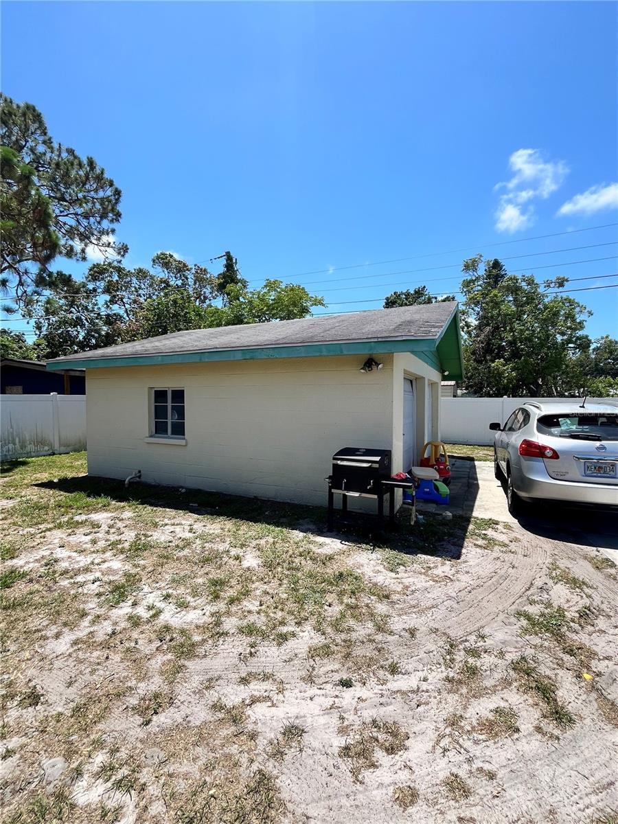 Image 21 of 22 For 1708 28th Street W