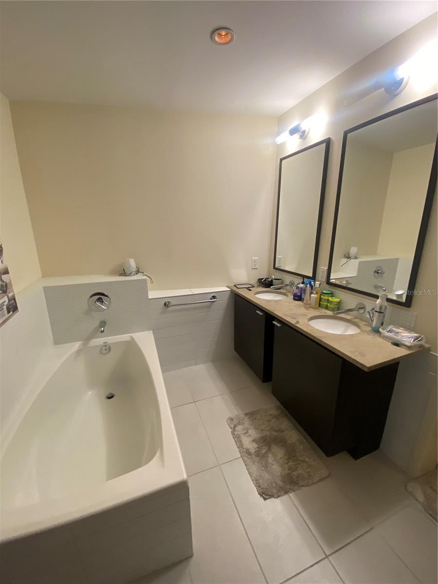 Image 10 of 21 For 111 12th Street 1618
