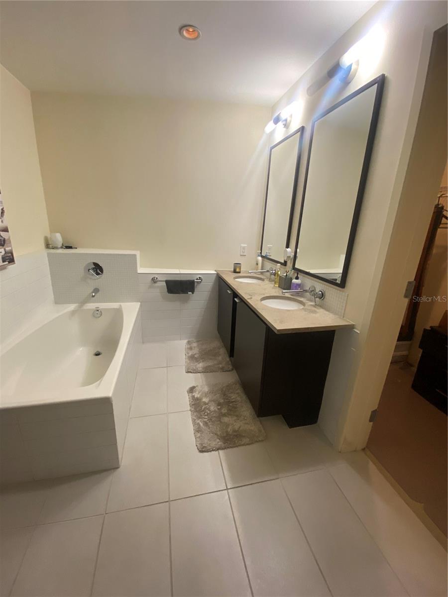 Image 12 of 21 For 111 12th Street 1618