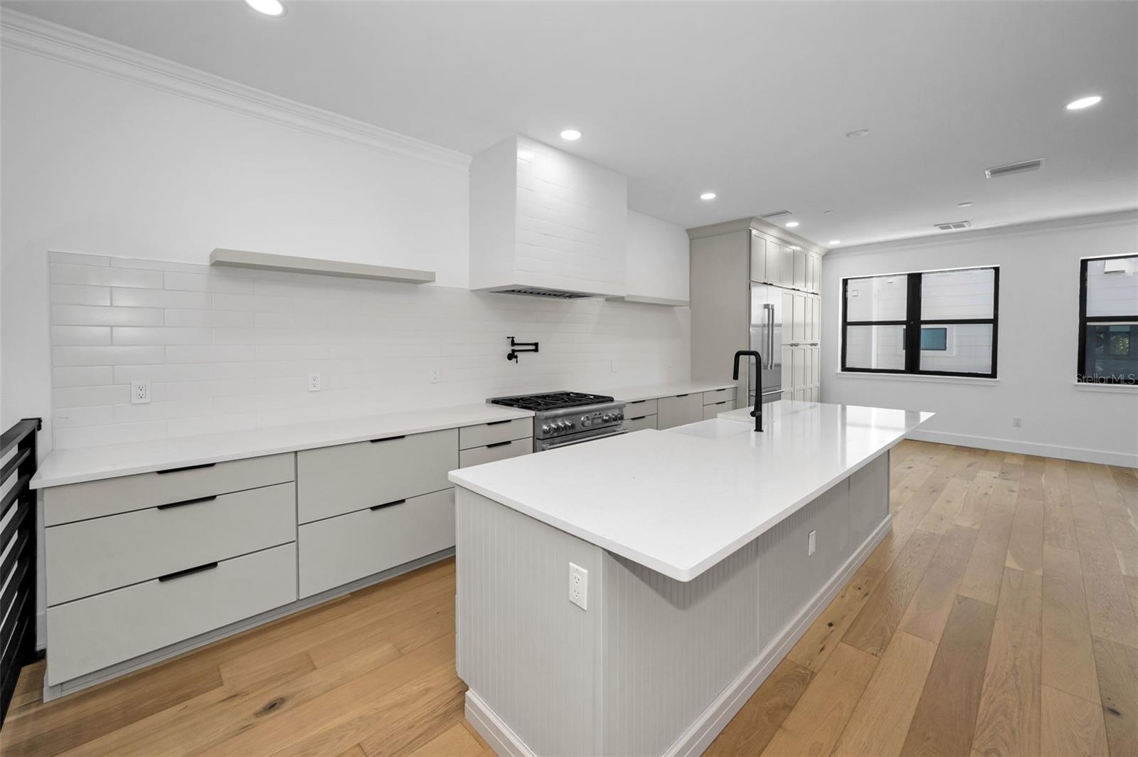 Image 11 of 69 For 1801 Morgan Street 7
