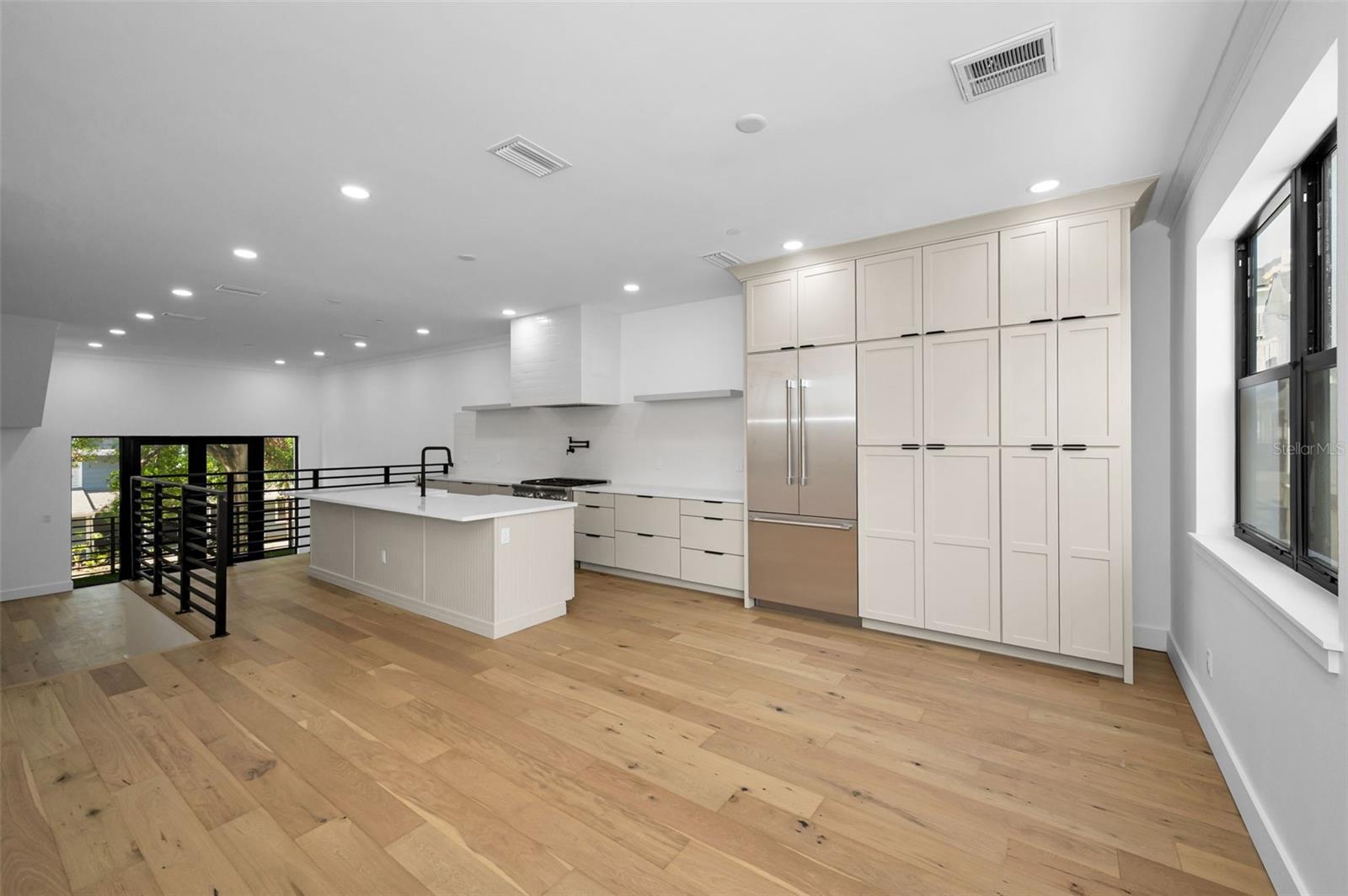 Image 12 of 69 For 1801 Morgan Street 7
