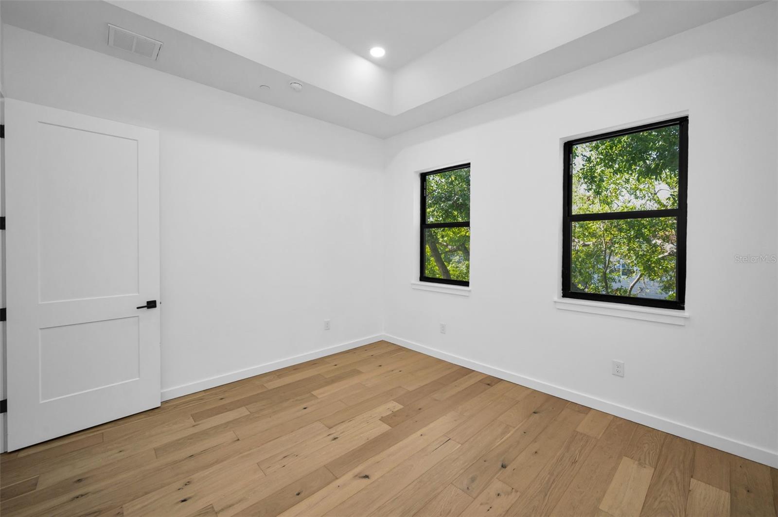 Image 35 of 69 For 1801 Morgan Street 7