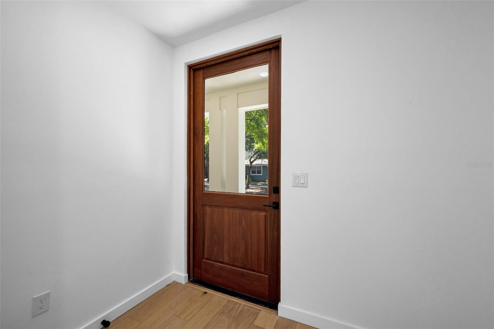 Image 56 of 69 For 1801 Morgan Street 7