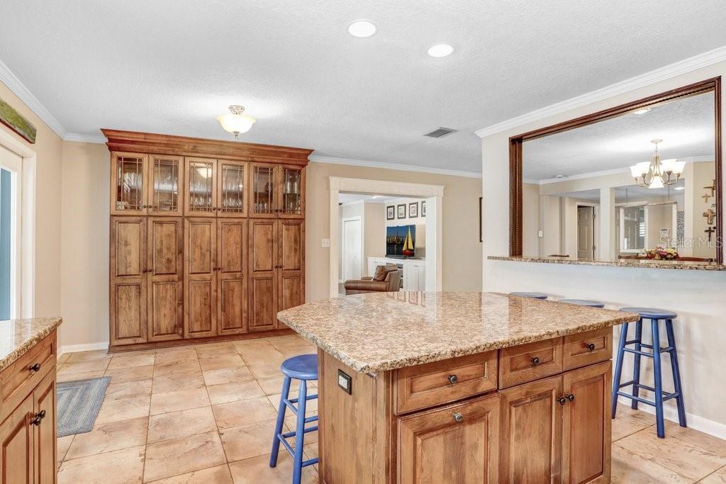 Image 13 of 34 For 10513 Carrollview Drive
