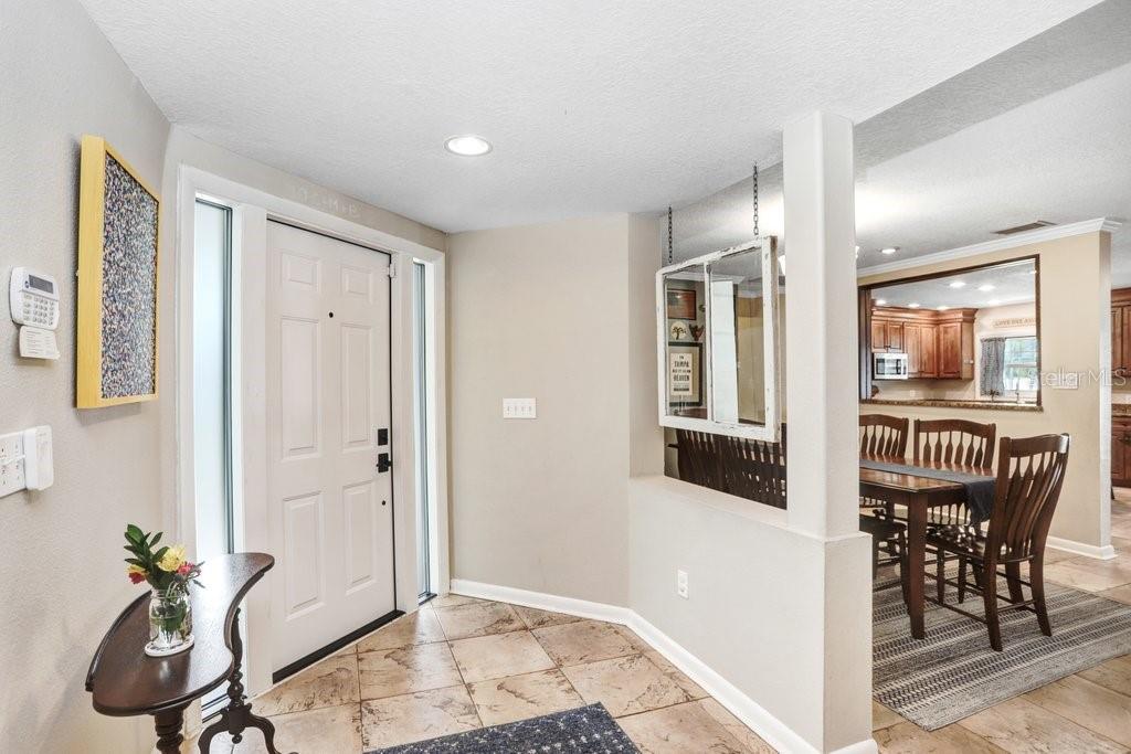 Image 5 of 34 For 10513 Carrollview Drive