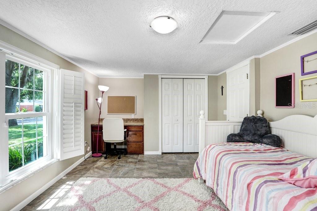 Image 7 of 34 For 10513 Carrollview Drive
