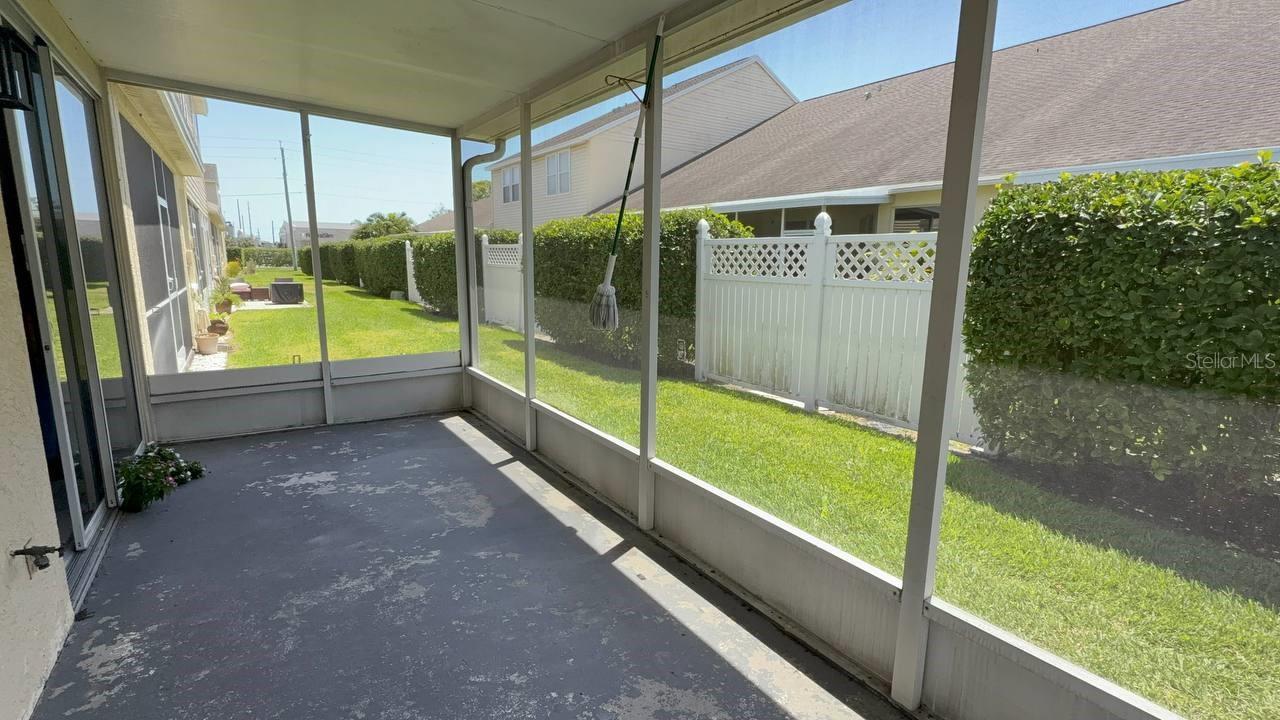 Image 18 of 18 For 1050 Starkey Road 608