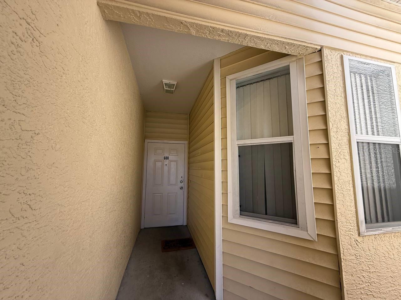 Image 4 of 18 For 1050 Starkey Road 608