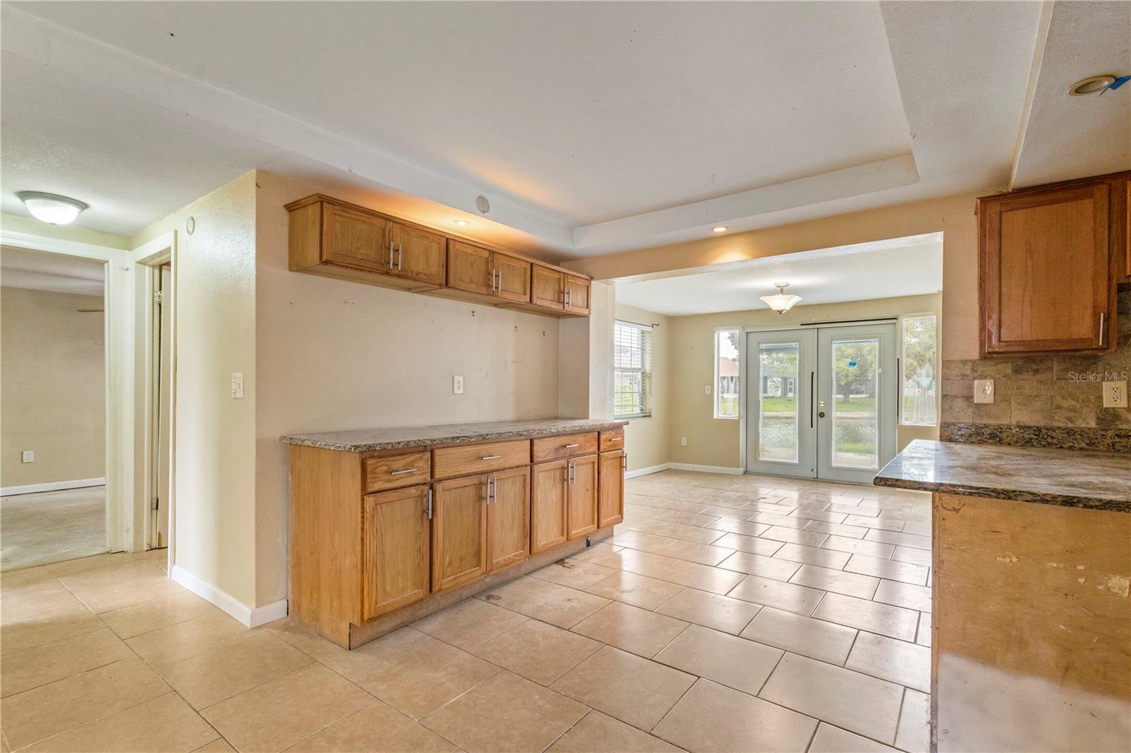 Listing photo id 9 for 3559 Rock Royal Drive
