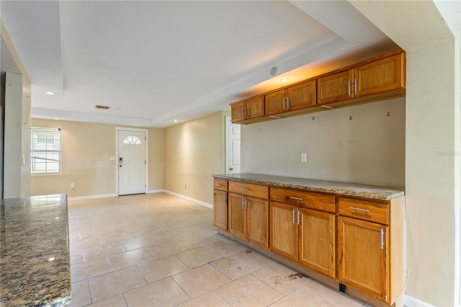 Listing photo id 10 for 3559 Rock Royal Drive