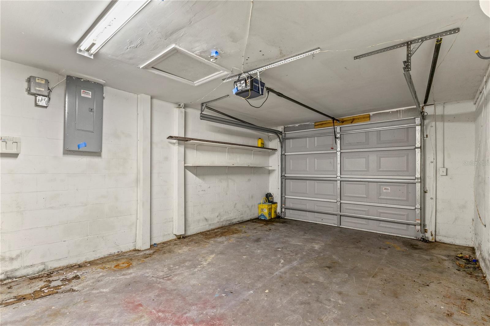 Listing photo id 24 for 3559 Rock Royal Drive