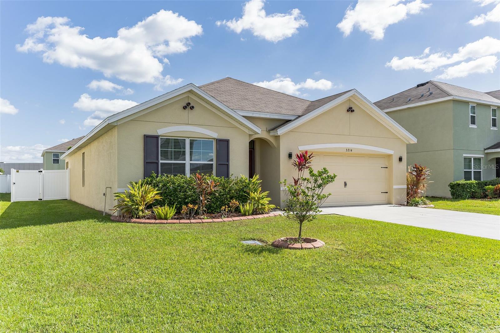Image 2 of 26 For 3214 Golden Dewdrop Lane