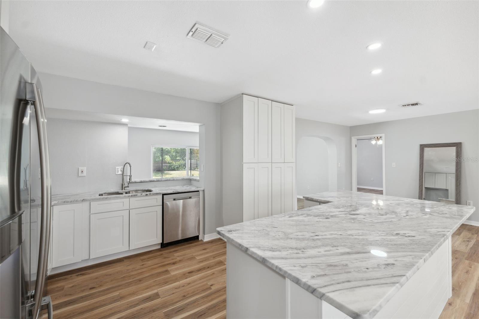 Image 2 of 19 For 1555 Newhope Road