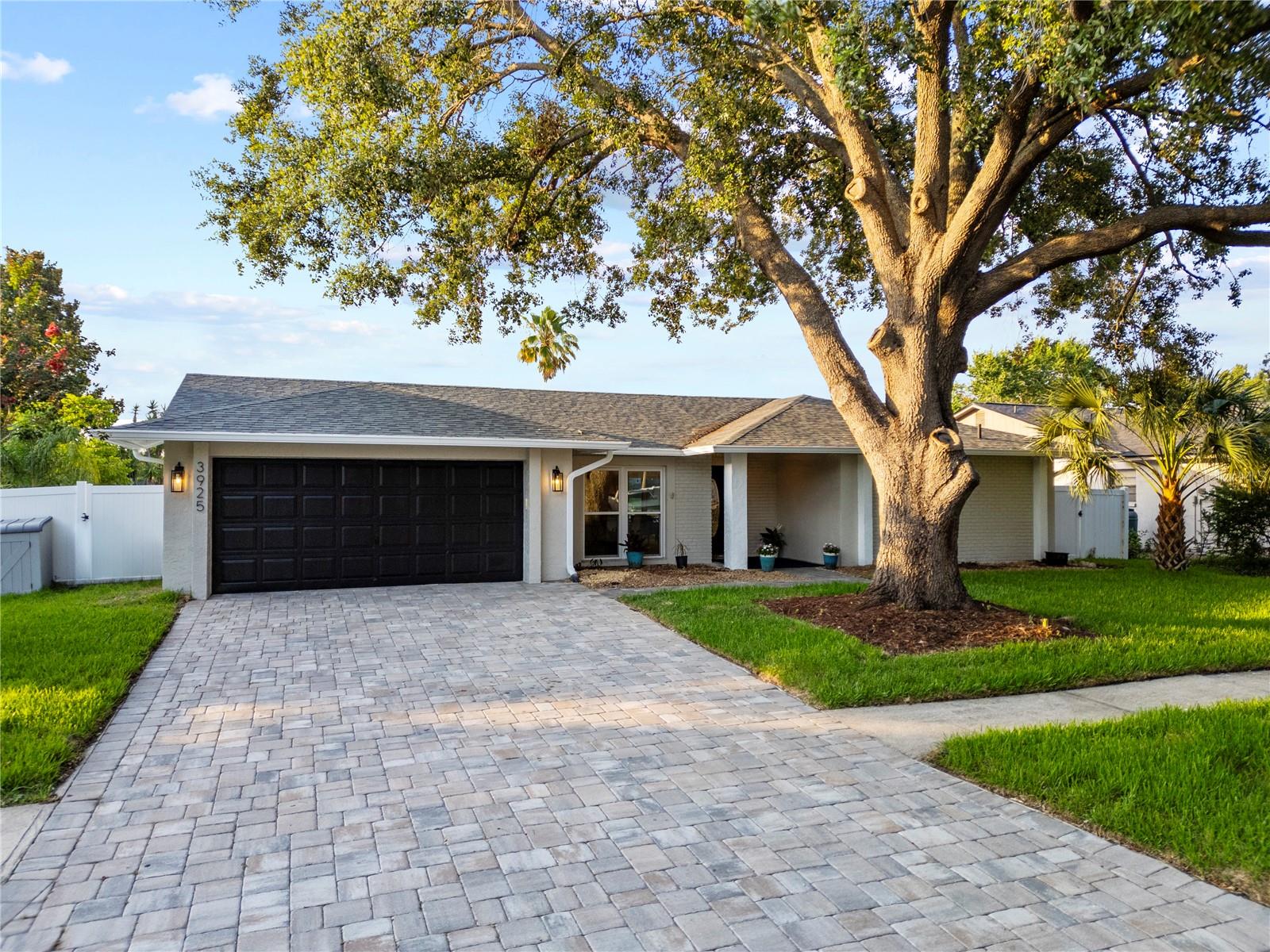 Details for 3925 Dunaire Drive, VALRICO, FL 33596