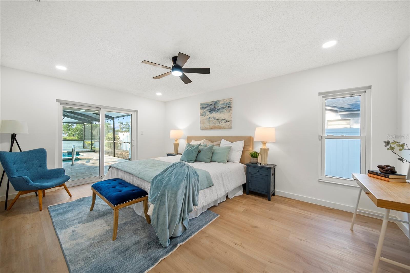 Image 21 of 51 For 3925 Dunaire Drive