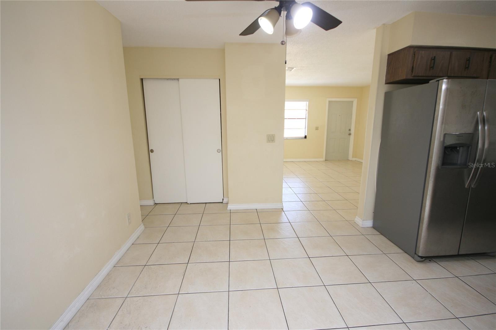 Image 11 of 36 For 6514 La Mesa Circle