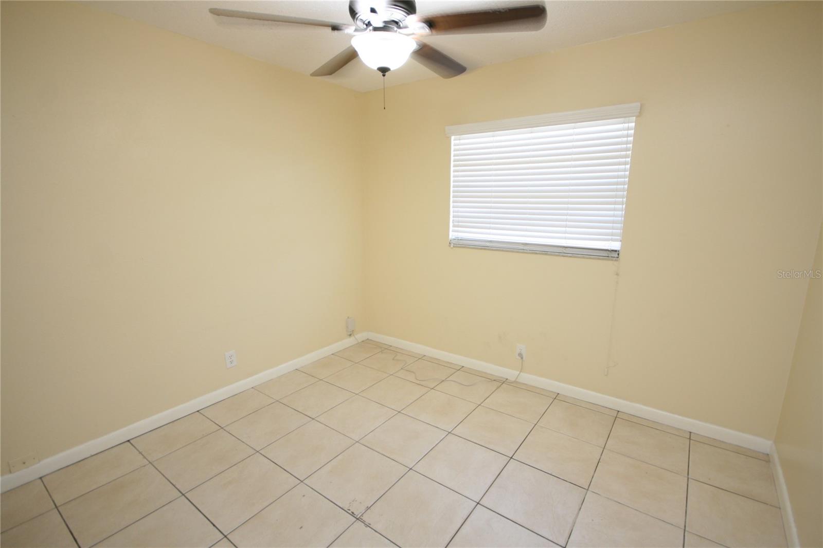 Image 16 of 36 For 6514 La Mesa Circle