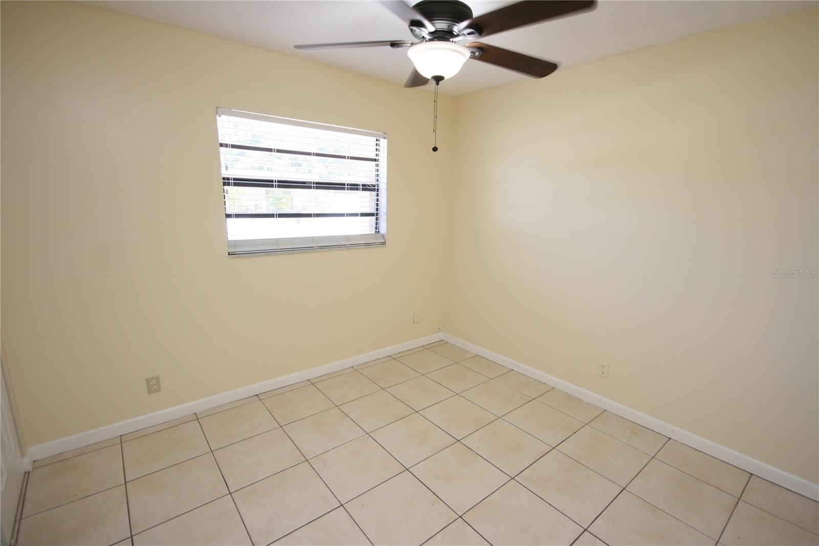 Image 17 of 36 For 6514 La Mesa Circle