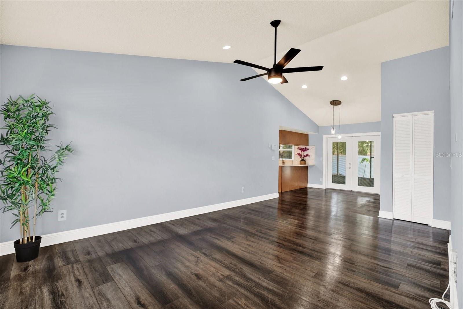 Image 8 of 39 For 4307 Shadberry Drive
