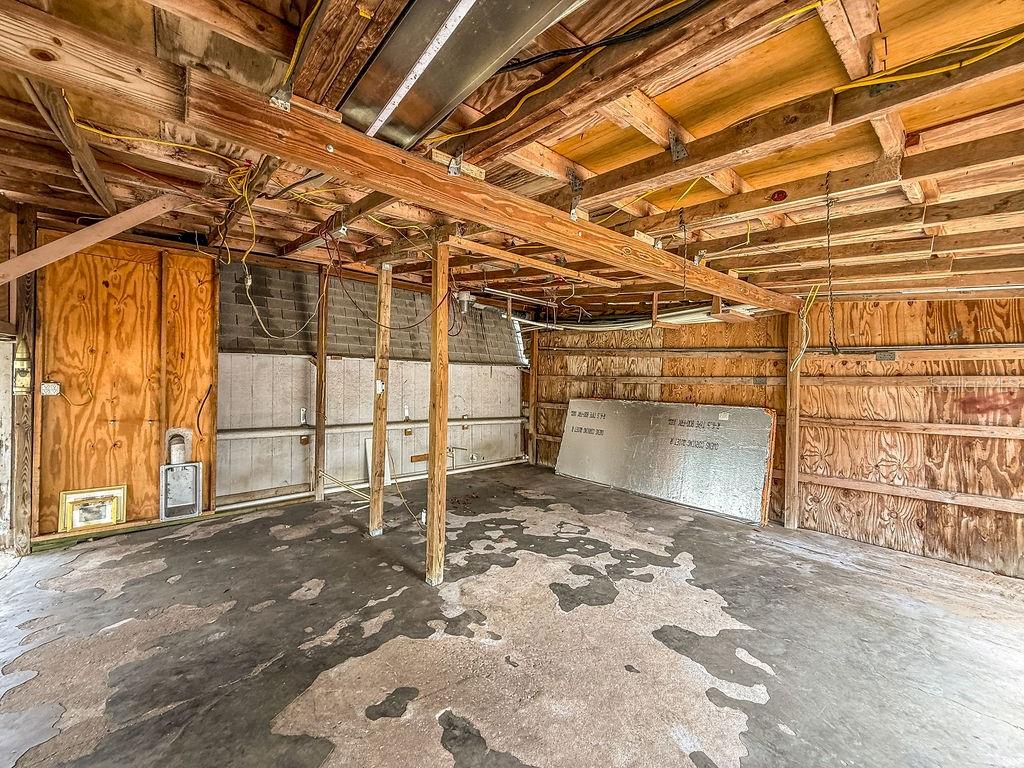Image 30 of 32 For 6423 Boxwood Street