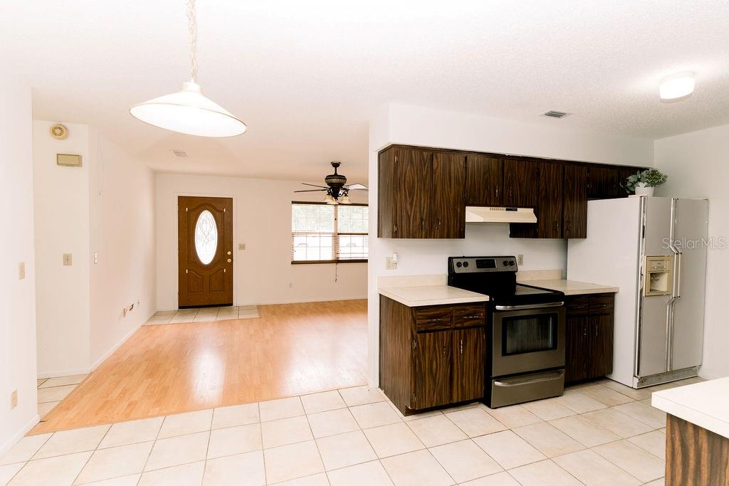 Image 8 of 32 For 6423 Boxwood Street